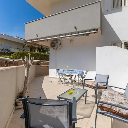 Apartment Vicin O Mari